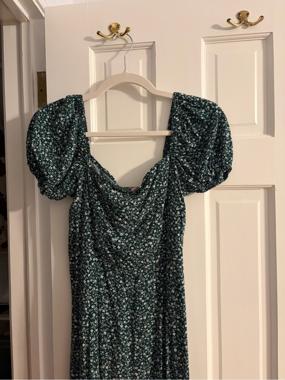 Green Floral Puff-Sleeve Midi Dress